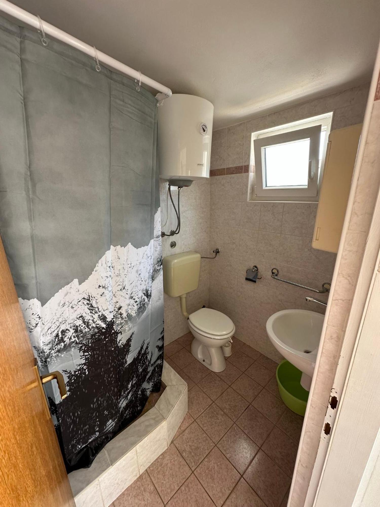 Apartmani Matovina Vir Esterno foto